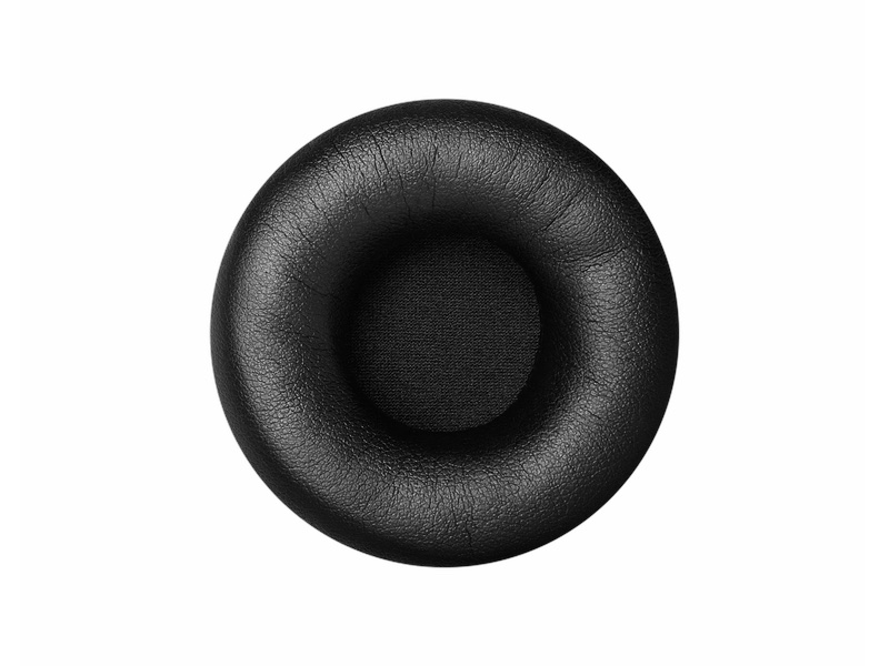 AIAIAI E02 Soft on-ear memory foam cushions PU leather.The thickness materials gives high isolation punchy sound. Strong bass low end dynamic.