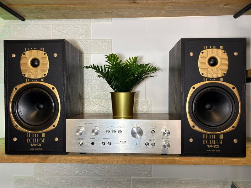 AKAI AM-2200 + Tannoy Eclipse